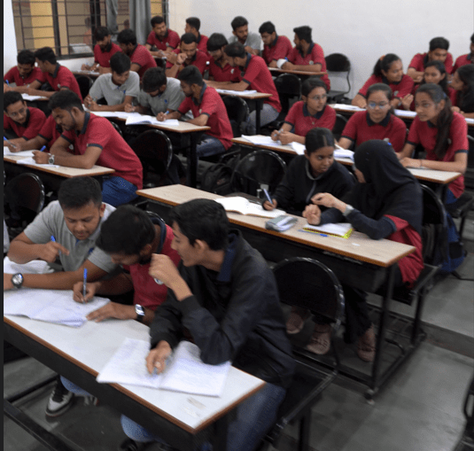 Dr. Subhash University, best private university in Gujarat, Think-Pair-Share, collaborative learning, interactive learning, critical thinking, communication skills, teamwork, problem-solving skills, active participation, intellectual engagement, dynamic learning, student discussions, real-world challenges, analytical skills, innovative learning strategies, higher education, peer learning, knowledge-sharing, education techniques, classroom engagement