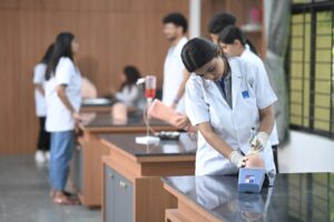 WhatsApp-Image-2024-05-23-at-17.14.404-300x200