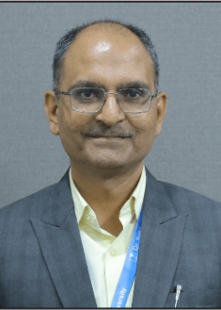 Prof. (Dr.) Dipak D. Patel Prof. (Dr.) Dipak D. Patel